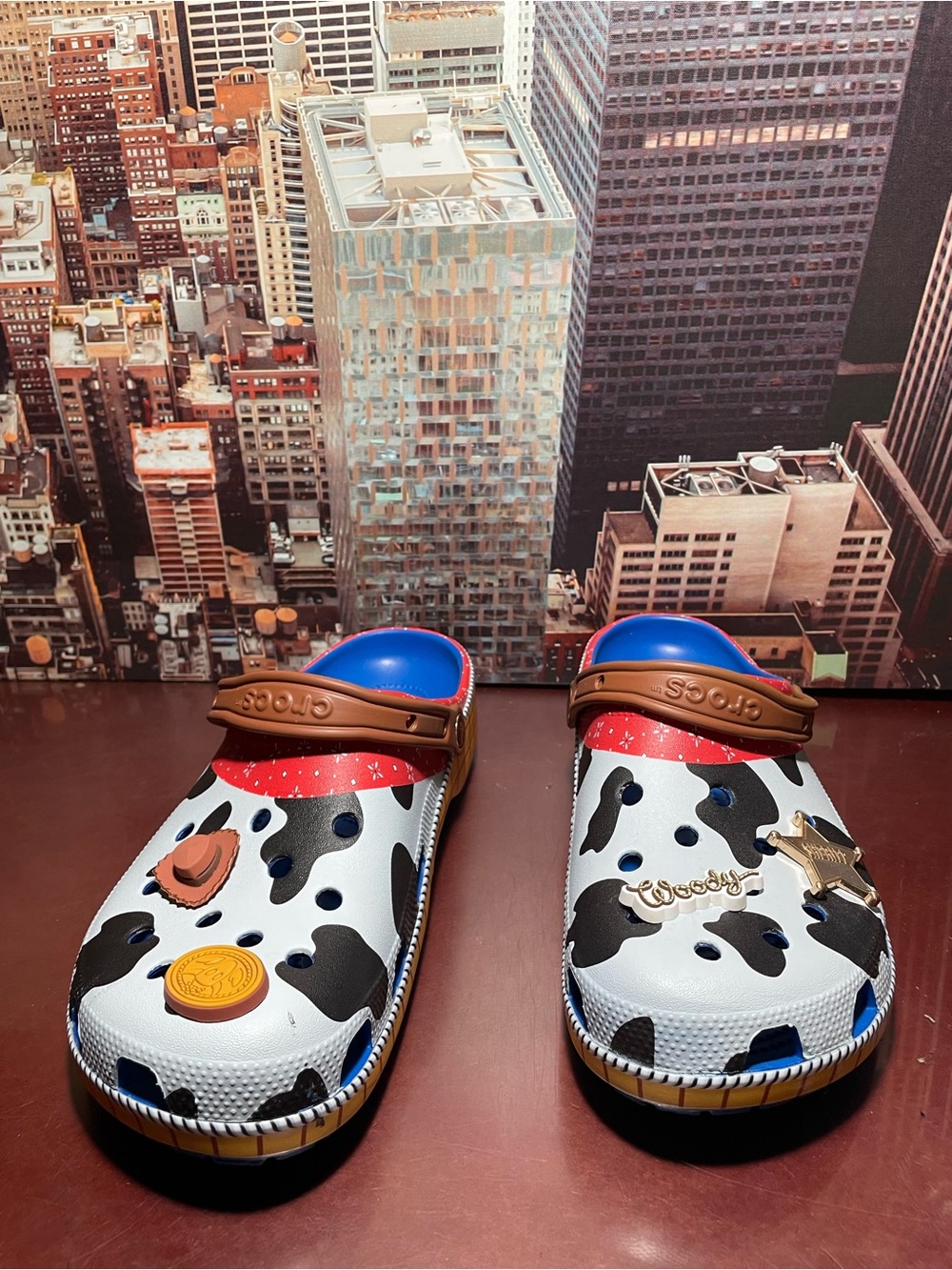 Crocs Toy Story x Classic Clogs
Woody 209446-4GX Men's Size 13 M
